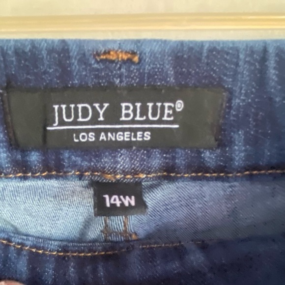 Judy Blue Relaxed Fit Blue Jeans 14W - Picture 2 of 6